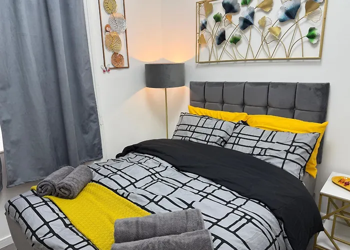 Luxury Studio In Victoria, 7 Minutes Walk To Victoria Station, Room 5