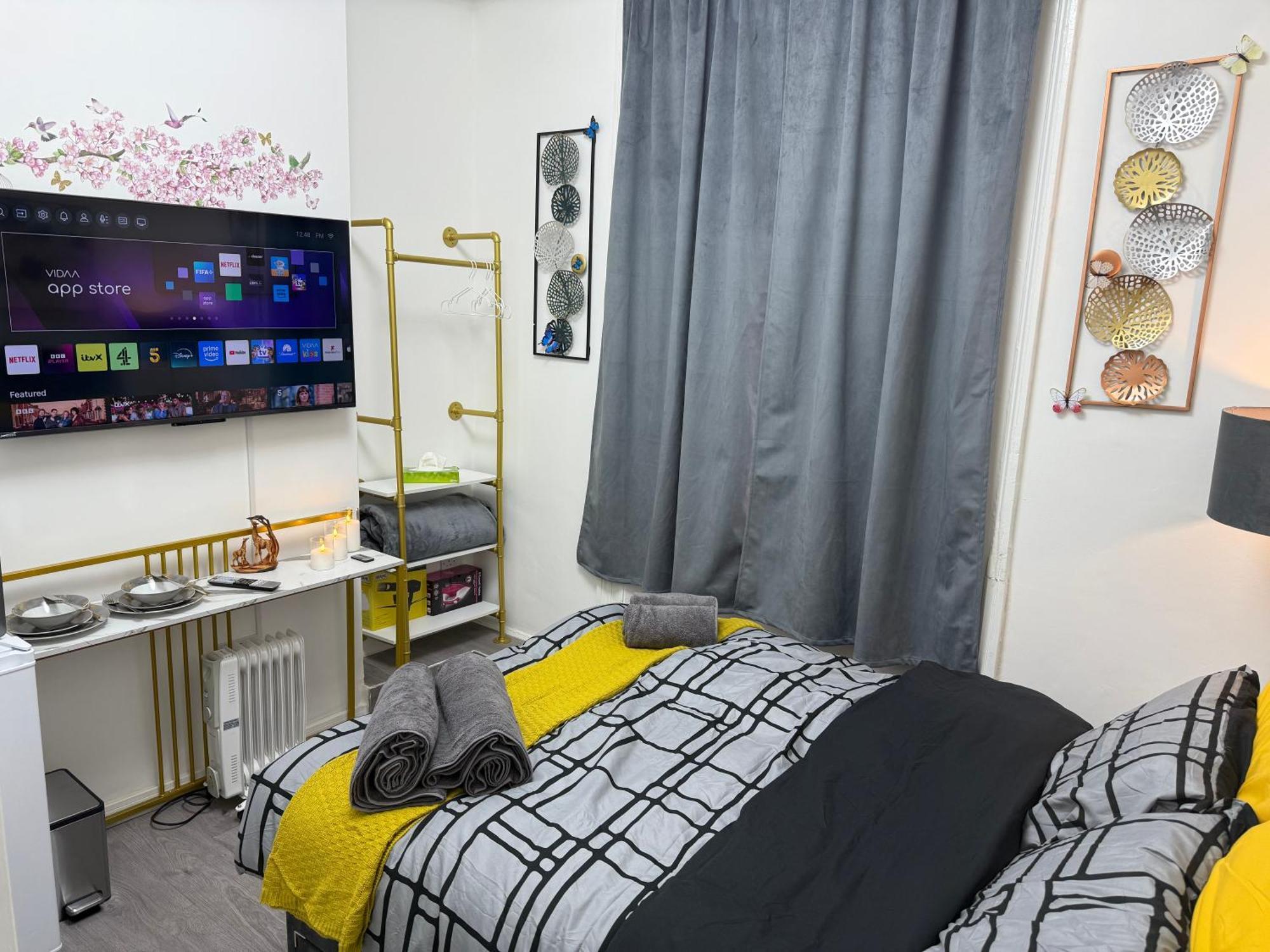 Luxury In Victoria, 7 Minutes Walk To Victoria Station, 5 * Londra