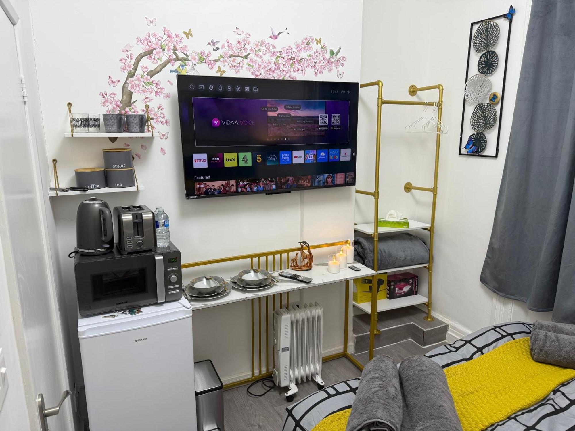 Luxury In Victoria, 7 Minutes Walk To Victoria Station, 5